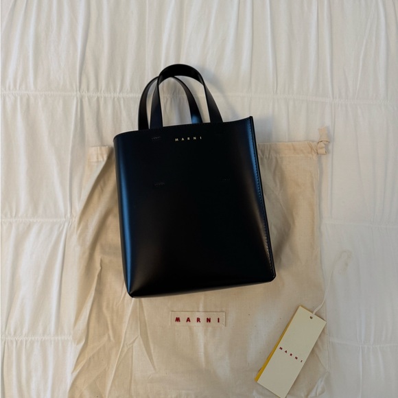 MARNI Black Mini Museo Tote - Picture 1 of 8